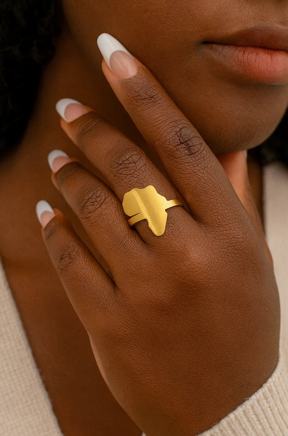 Bague - Silhouette Afrique - L'élégance en Héritage