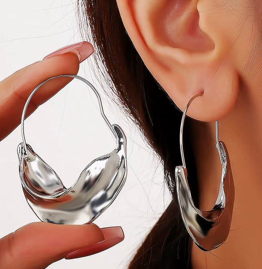 Boucles d'Oreilles " Fulani " – Créoles Sculpturales Dorées / argentée