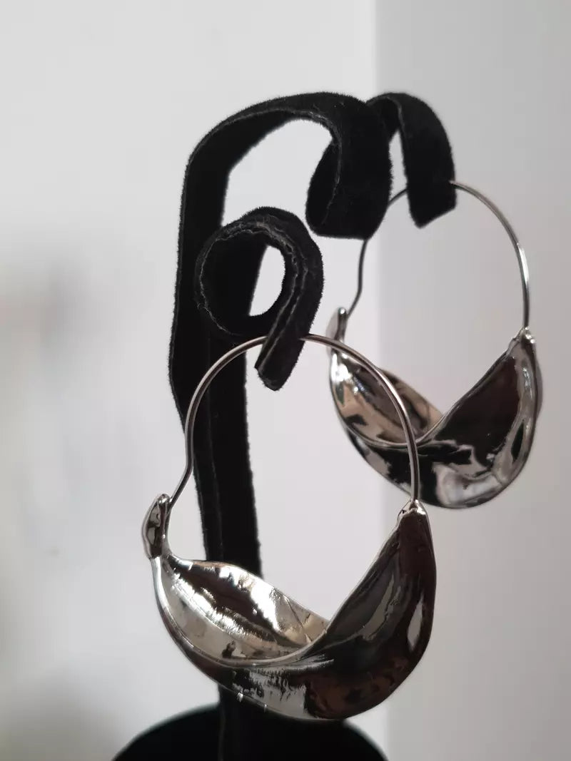 Boucles d'Oreilles " Fulani " – Créoles Sculpturales Dorées / argentée