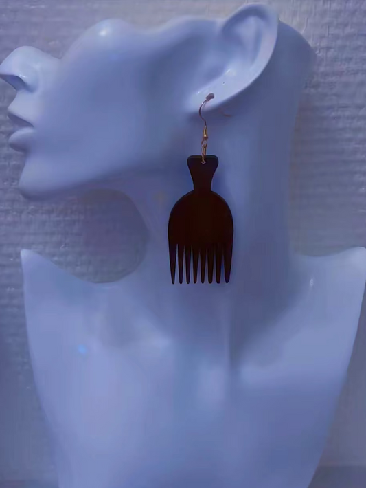 Boucles d'Oreilles "Afro Pick" en Bois Naturel – Élégance et Identité